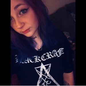 Meet your Posher, Becky